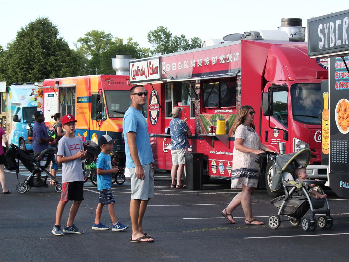 - Food Truck Frenzy: How to Navigate and Enjoy the Street Food Scene